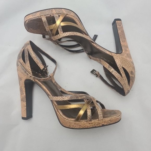 BCBGirls Animal Print Leather T-strap Sparkly Platform Heels 8.5B - Picture 7 of 13